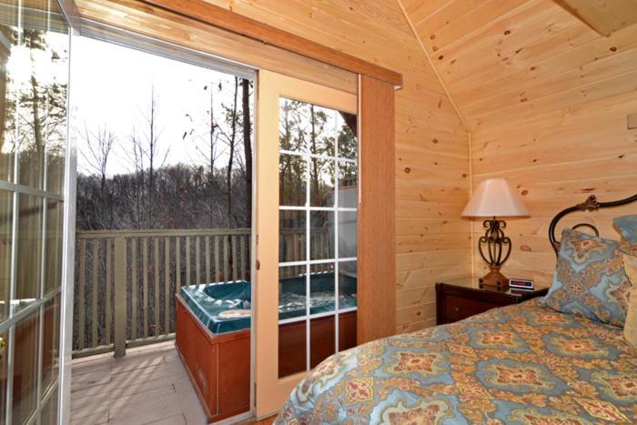 Mountain High Villa Gatlinburg Exterior photo